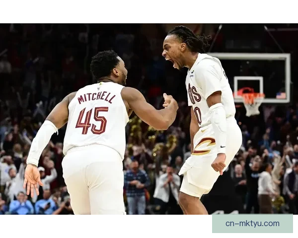 米切尔接纳詹皇老詹或重返骑士